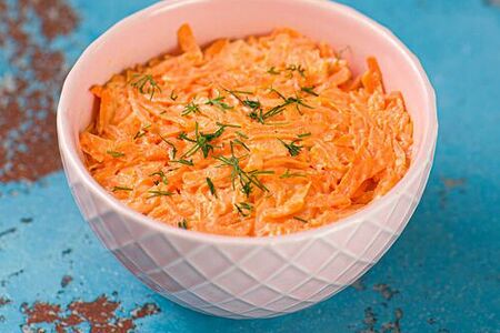 Салат из моркови