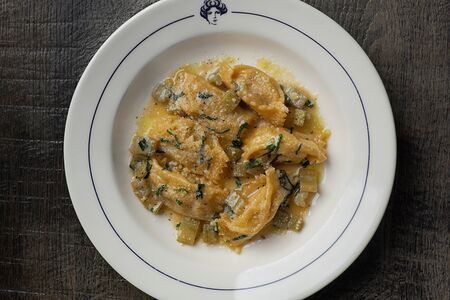 Аньолотти с печёным картофелем, таледжио