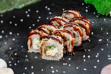 Классический с угрем