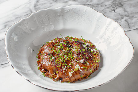 Язык BBQ с вешенками и картофельным пюре