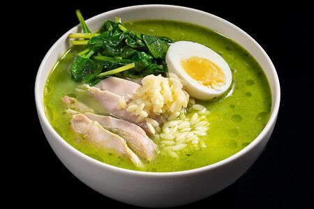 Куриный бульон с Орзо и шпинатом