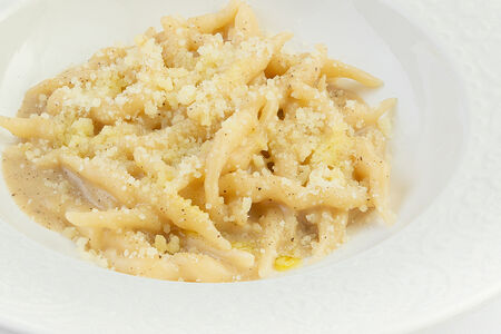 Фарфалле Качо э пепе