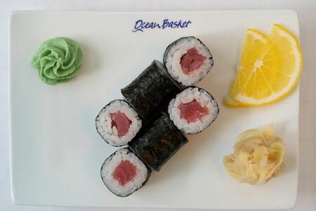 Ролл Маки тунец