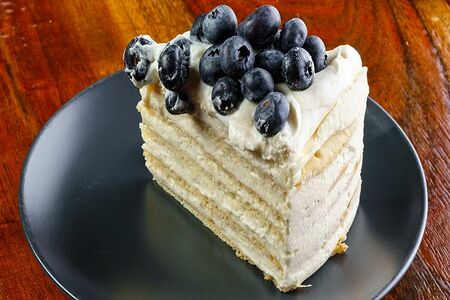 Торт с голубикой