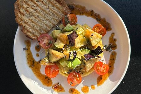 Хумус с баклажанами