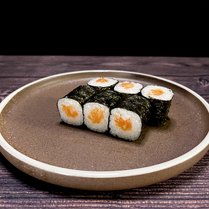 Мини-ролл с лососем