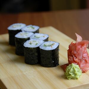 Ролл с огурцом 6 шт