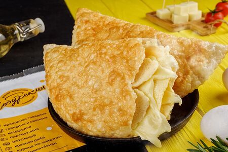 Чебурек Два сыра