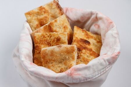 Рваная сырная фокачча