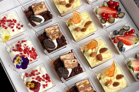 Dessert Box L