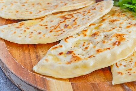 Кутабы с сыром