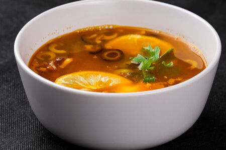 Солянка сборная мясная