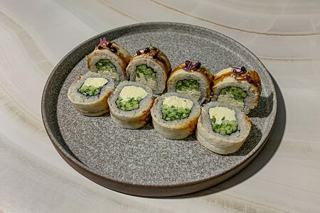 Филадельфия угорь и авокадо