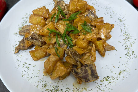 Телятина с картофелем