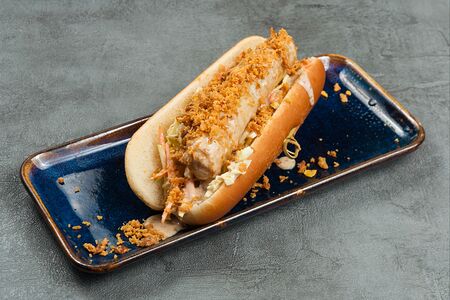 Хот дог со свининой