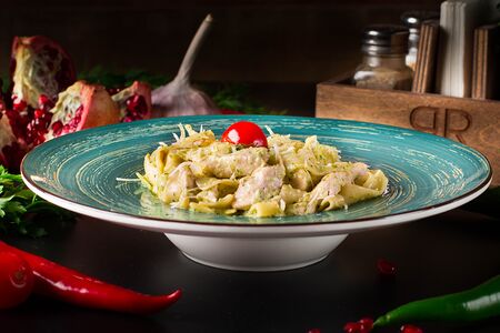 Паста паппарделле с белыми грибами и креветками