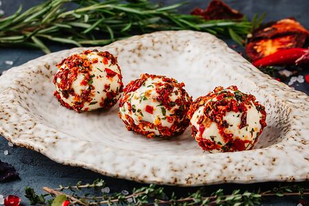 Сырные пхали