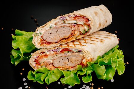 Кебаб из курицы в лаваше