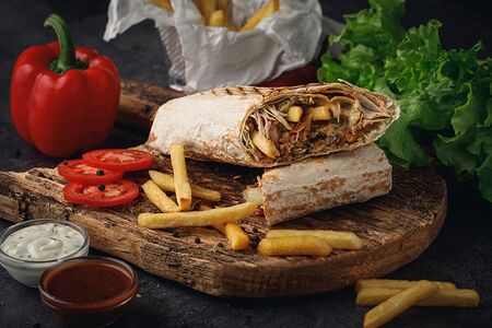 Русская шаурма в классическом лаваше