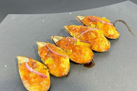 Запечённые мидии острые