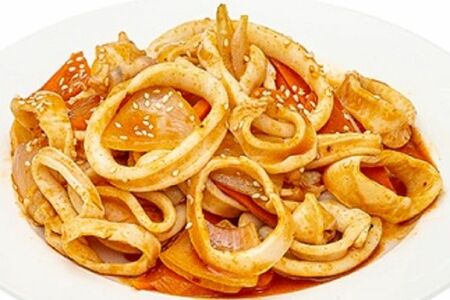Кальмар жареный с перцем