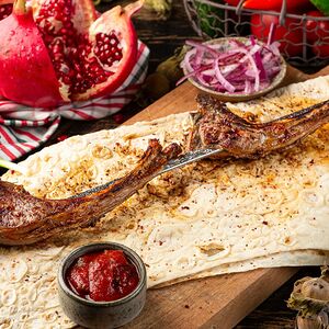 Шашлык из бараньего каре