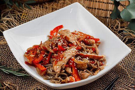 Соба с говядиной