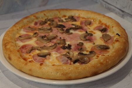 Ветчина и грибы