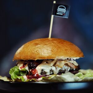 Вишневая Девятка