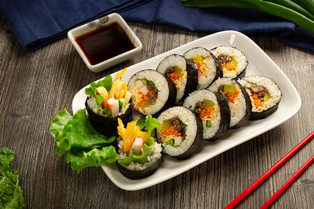 Согоги кимбаб-ролл с говядиной