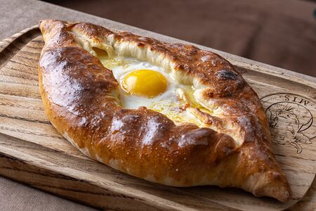 Хачапури по-аджарски