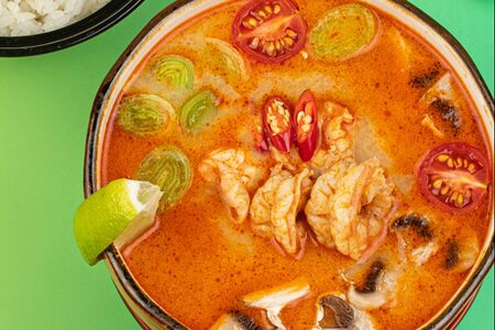 Том Ям курица