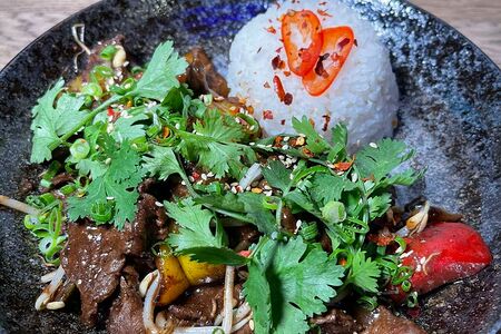 Говядина в соусе Чёрный перец