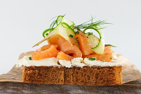 Сэндвич с лососем