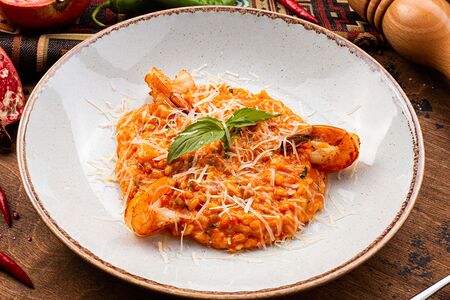 Ризотто с тигровыми креветками