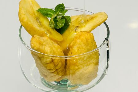 Бананы в медовом кляре