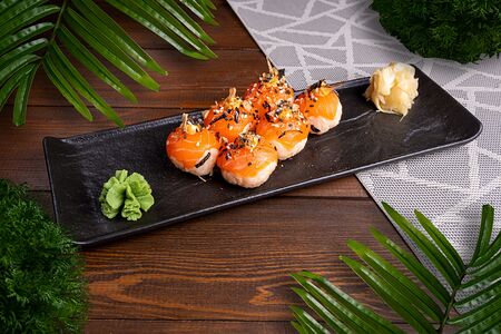 Суши-болл Сяке