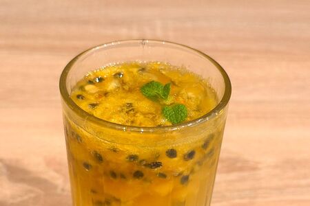 Лимонад домашний манго-маракуйя