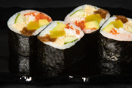 Ролл Футомаки