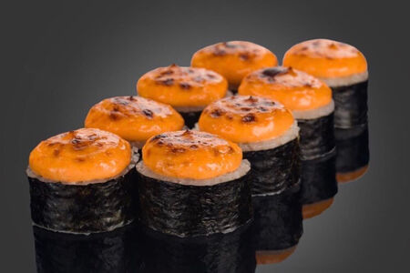 Запечённый ролл с окунем