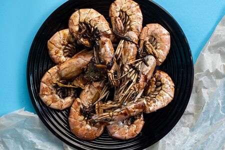 Азиатские жареные креветки