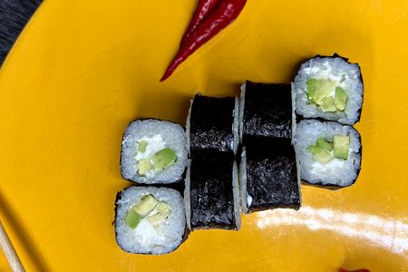 Авокадо с сыром