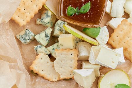 Доска санкционных сыров