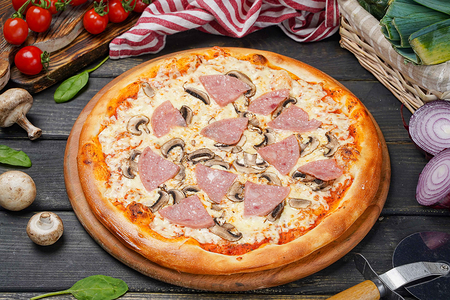 Пицца Ветчина и Грибы