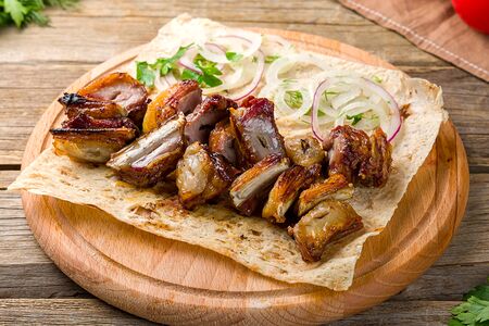 Шашлык из бараньих семечек