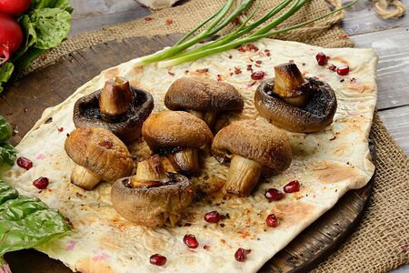 Грибы на мангале