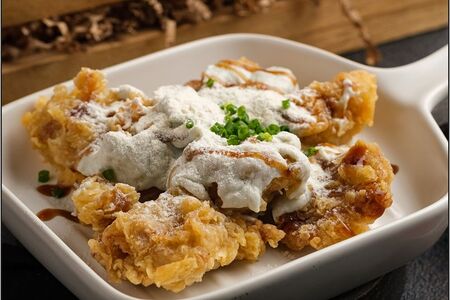 Чикен Поп в соусе блю чиз