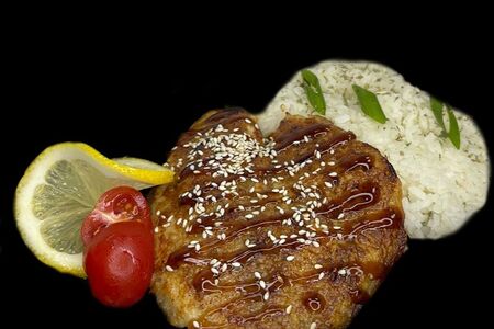 Запеченный окунь