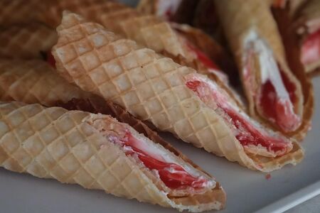 Вафли клубника творог