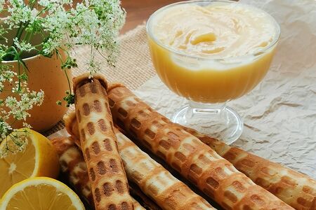 Трубочка с лимонным кремом